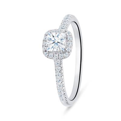 Imagen lateral de Anillo de compromiso con Diamantes de precioso diseño con brillantes a los lados