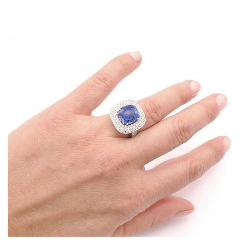 Anillo de Zafiro Ceylan y Brillantes en mano SC-76