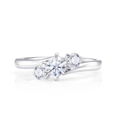 Anillo "Cibeles" en oro y diamantes colección Madrid - SR 65