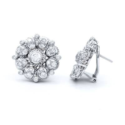 pendientes diamantes flor
