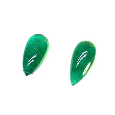 esmeralda gota cabuchon