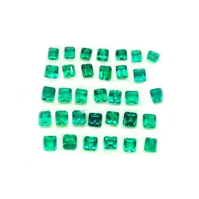 lote de esmeraldas cuadradas