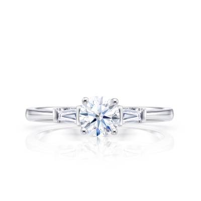 Sortija Diamond  trilogy clásica de excelente calidad  - SC 299