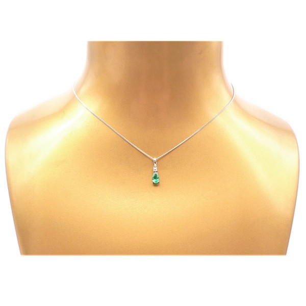 colgante esmeralda y brillante 2