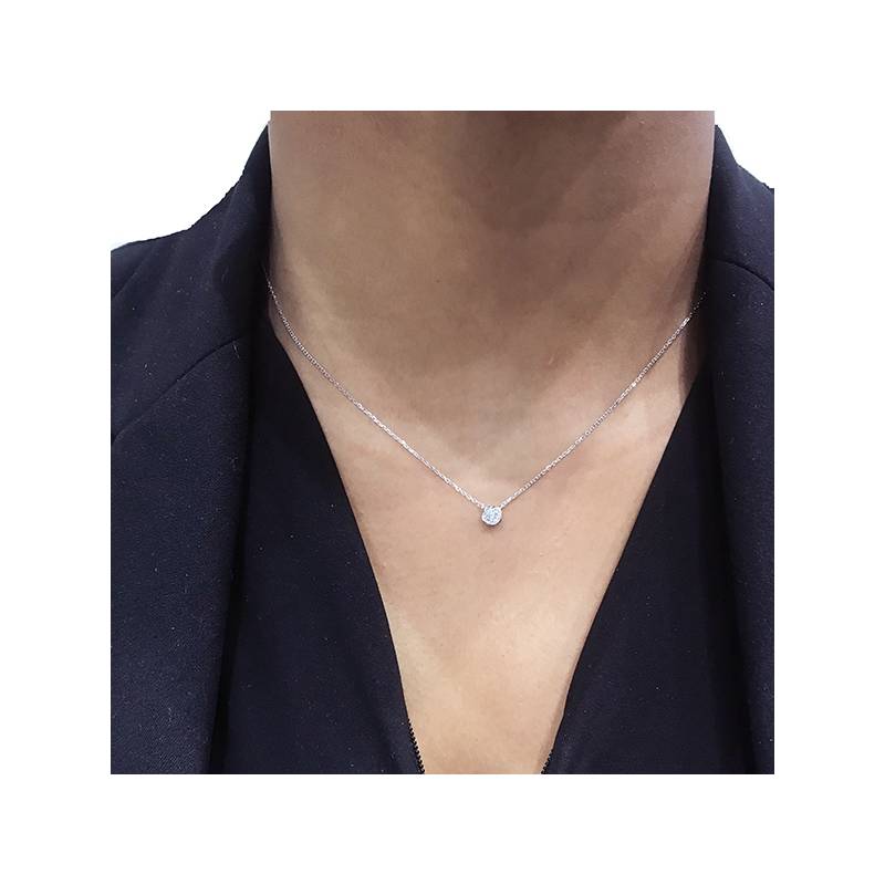 collar-chatón-brillante-model