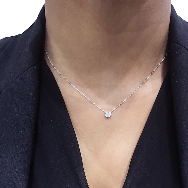 colgante-diamante-chatón-cadena-oro-blanco 2