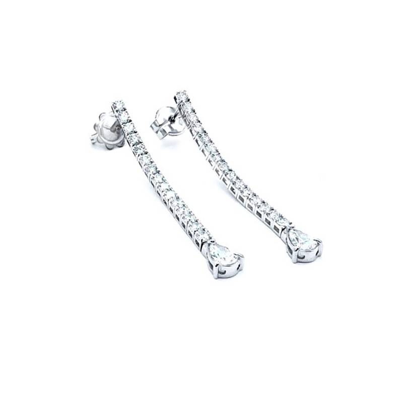 pendientes largos brillantes