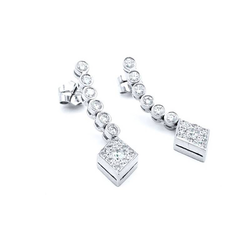 pendientes largos brillantes