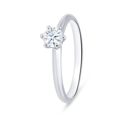 Anillo Clásico de Platino y Brillante