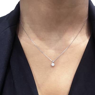 Colgante "Hana" Brillante 6 garras oro blanco CR 6 OB-2