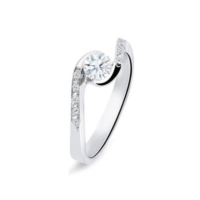 Sortija “Umi B” moderna y Brillantes central 0.25 cts G-VS12