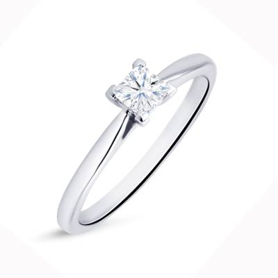 Solitario "Surya S" con diamante central talla princesa-2