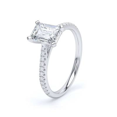 Anillo "Love" con diamante de 1.00 quilate de corte esmeralda-2