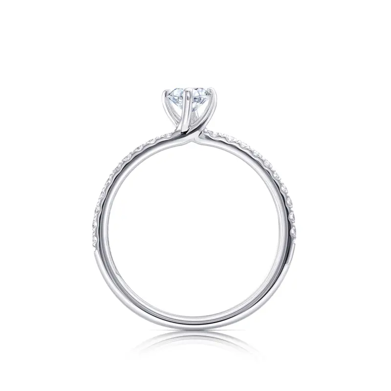 Anillo de pedida en oro blanco de 18K y diamantes certificados detalle de perfil