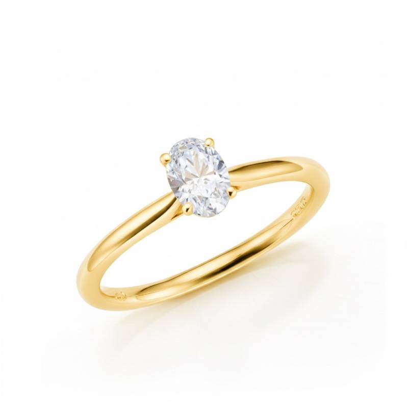 anillo clásico diamante oval