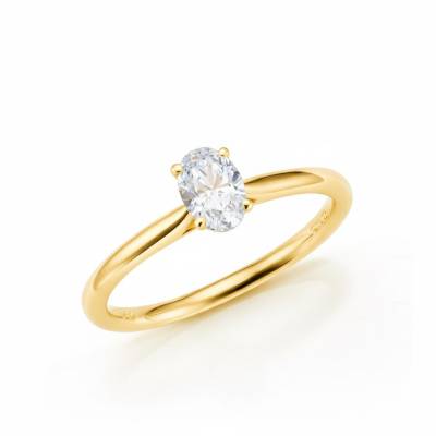 anillo clásico diamante oval