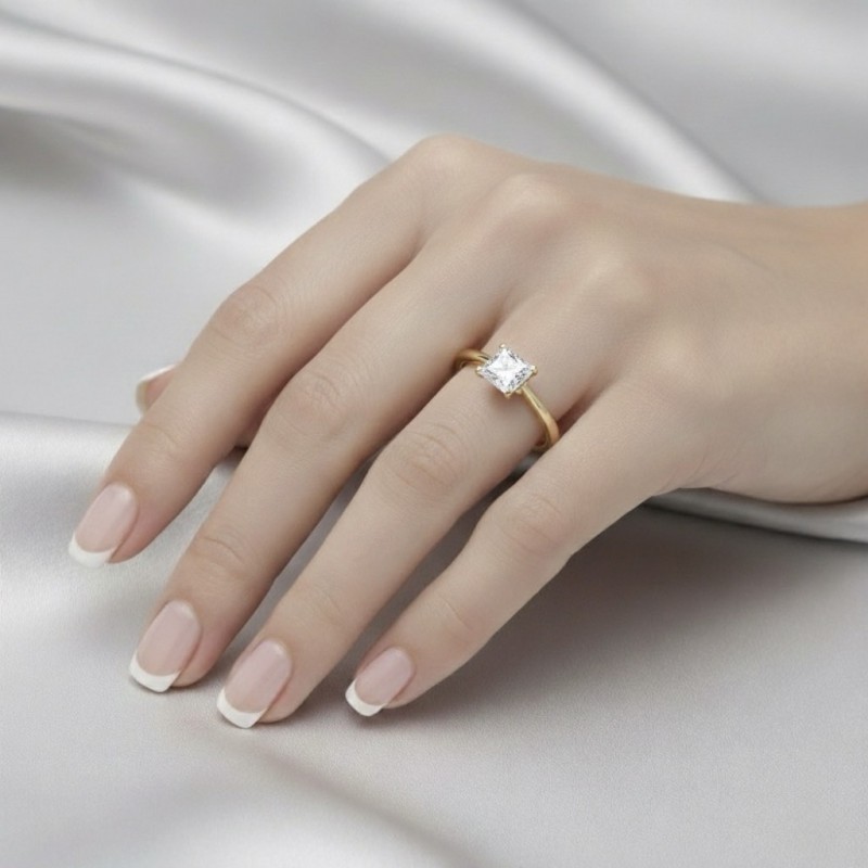 Solitario "Golden Surya" Oro y Diamante