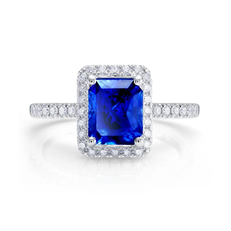 Anillo de oro blanco de 18K con zafiro Royal de 3,64 cts y diamantes de 0.37 cts. de calidad F VS
