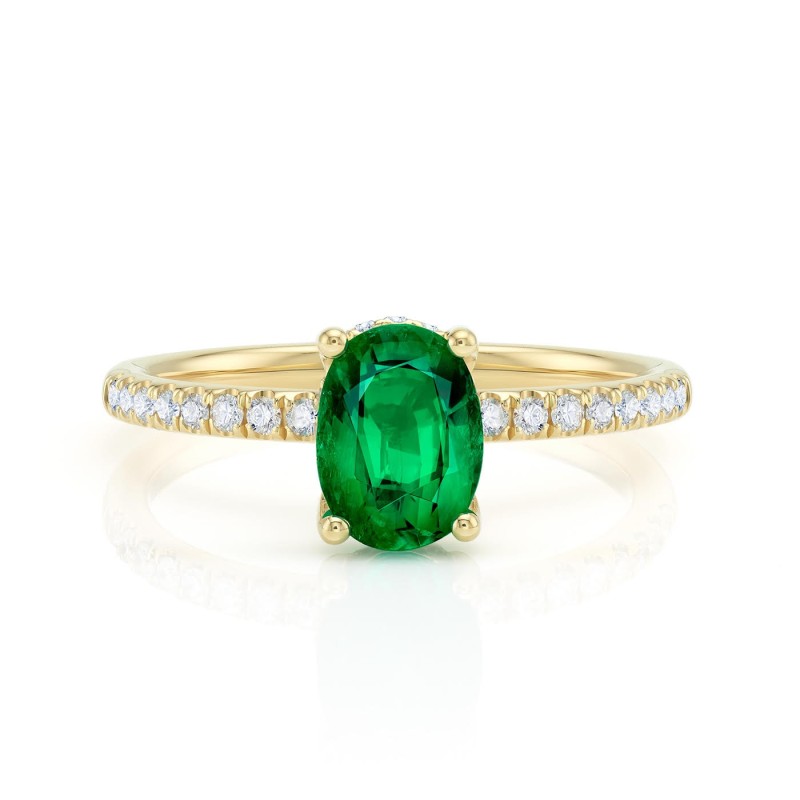 anillo oval esmeralda oro
