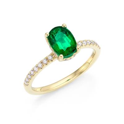 anillo con esmeralda en oro amarillo y diamantes
