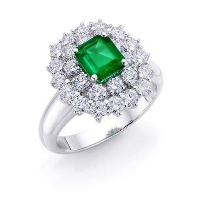 anillo esmeralda y orla de brillantes