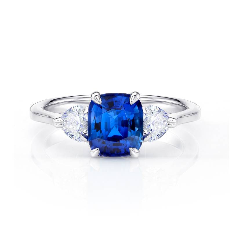 anillo zafiro azul y diamantes