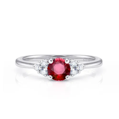 Anillo de oro blanco 18K con Rubí de 0.27 cts y brillantes 0.09 cts Modeo Rubi Round