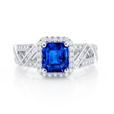 anillo zafiro octogonal y brillantes