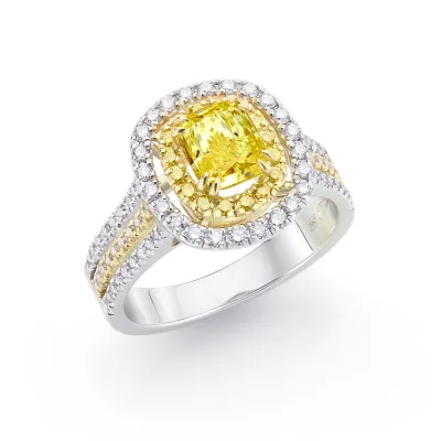 anillo con diamantes amarillos naturales fancy