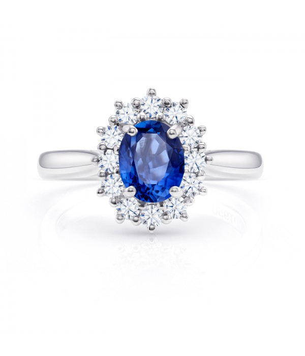 Anillo "Blue Classic Halo" con Zafiro oval y orla de brillantes - SR 136