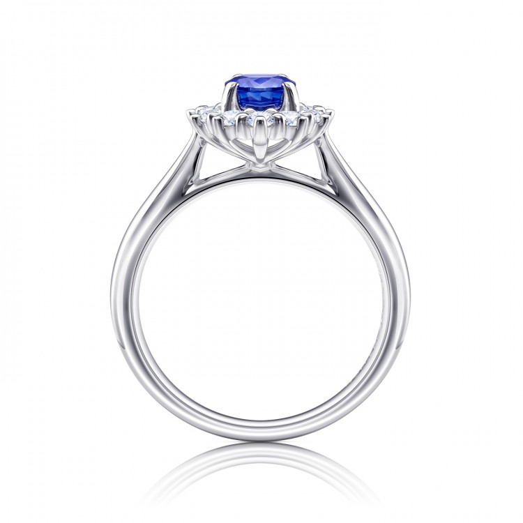 Anillo "Blue Classic Halo" con Zafiro oval y orla de brillantes - SR 136
